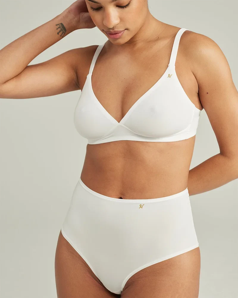 Nudea - Stretch-Slip mit hohem Bund, Weiß
