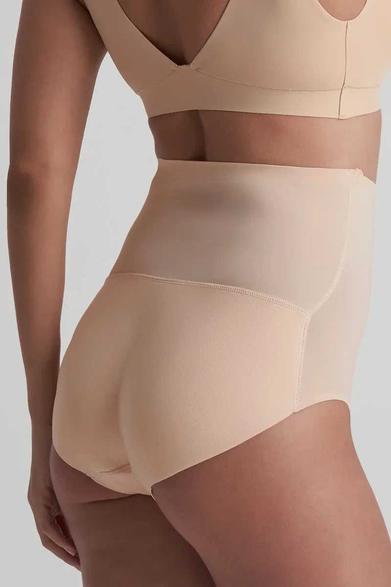 ByeBra – Po-Lifting- und Unterwäsche-Slips mit Polsterung, hoher Bund, Beige