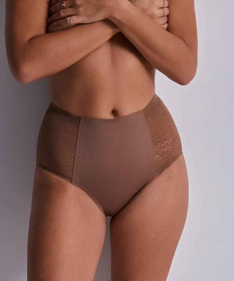 Aubade – Sculpt By Aubade – Hoch taillierter Spitzenslip Zimt