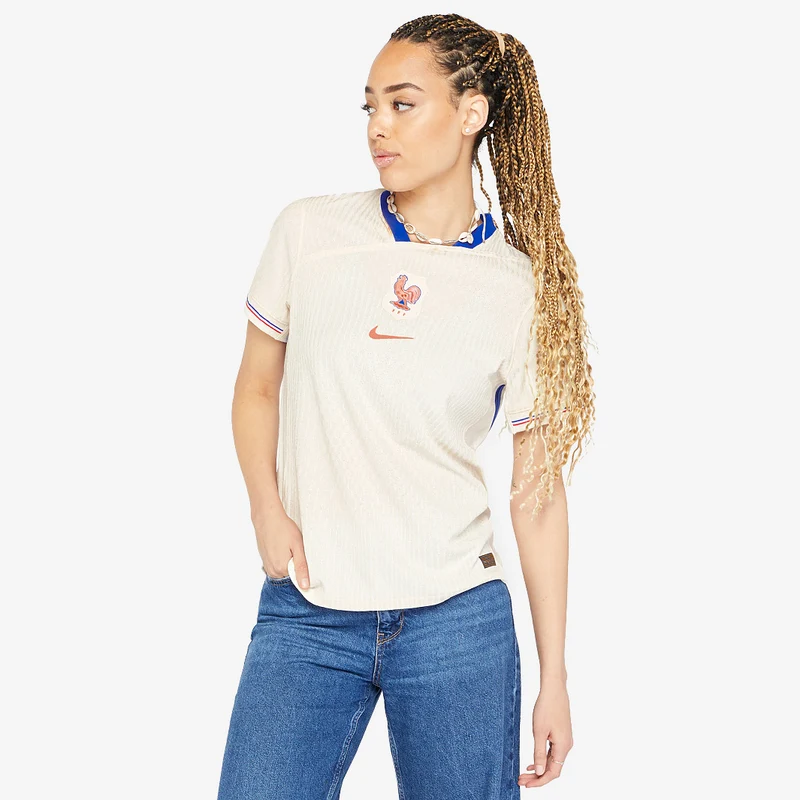 Nike Authentic Dri