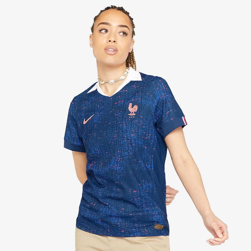 Nike Authentic Dri