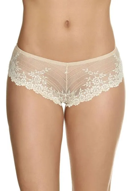 Wacoal - Embrace Lace Tanga Naturally Nude / Elfenbein