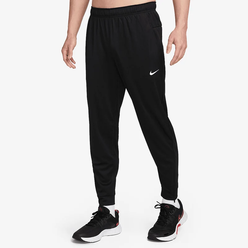 Nike Vielseitige Hose mit schmal zulaufender Passform und fü