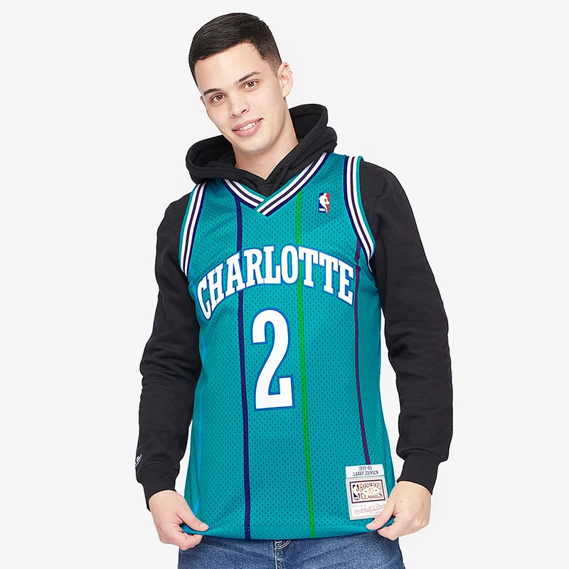 Mitchell & Ness NBA Larry Johnson Charlotte Hornets Swingman Trikot